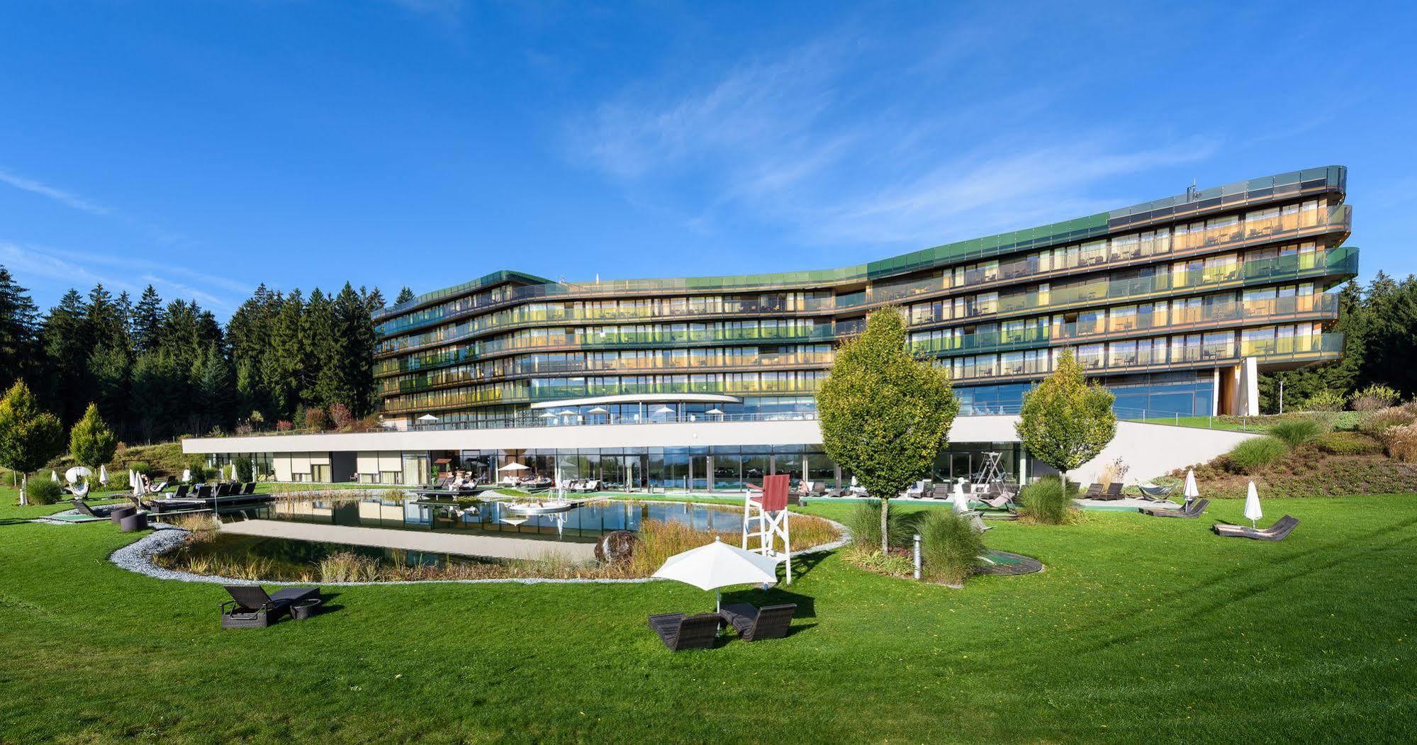 Aviva Superior Make Friends Hotel Sankt Stefan Екстериор снимка