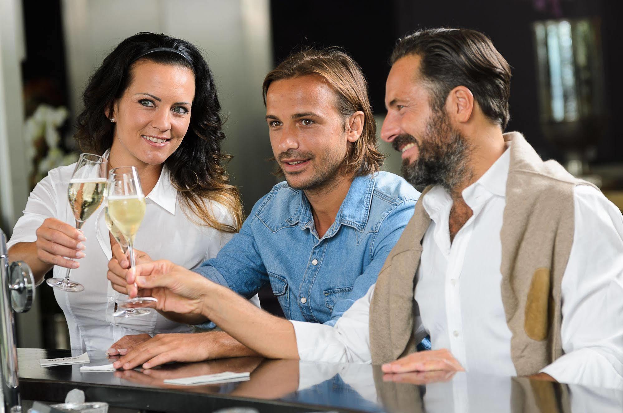 Aviva Superior Make Friends Hotel Sankt Stefan Екстериор снимка